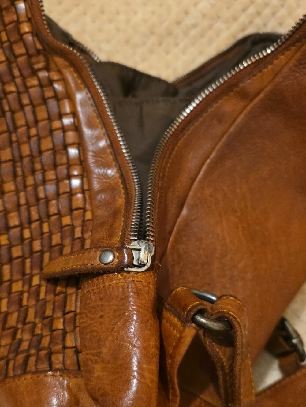 Vilenca Woven Leather Brown Backpack - Picture 6 of 11